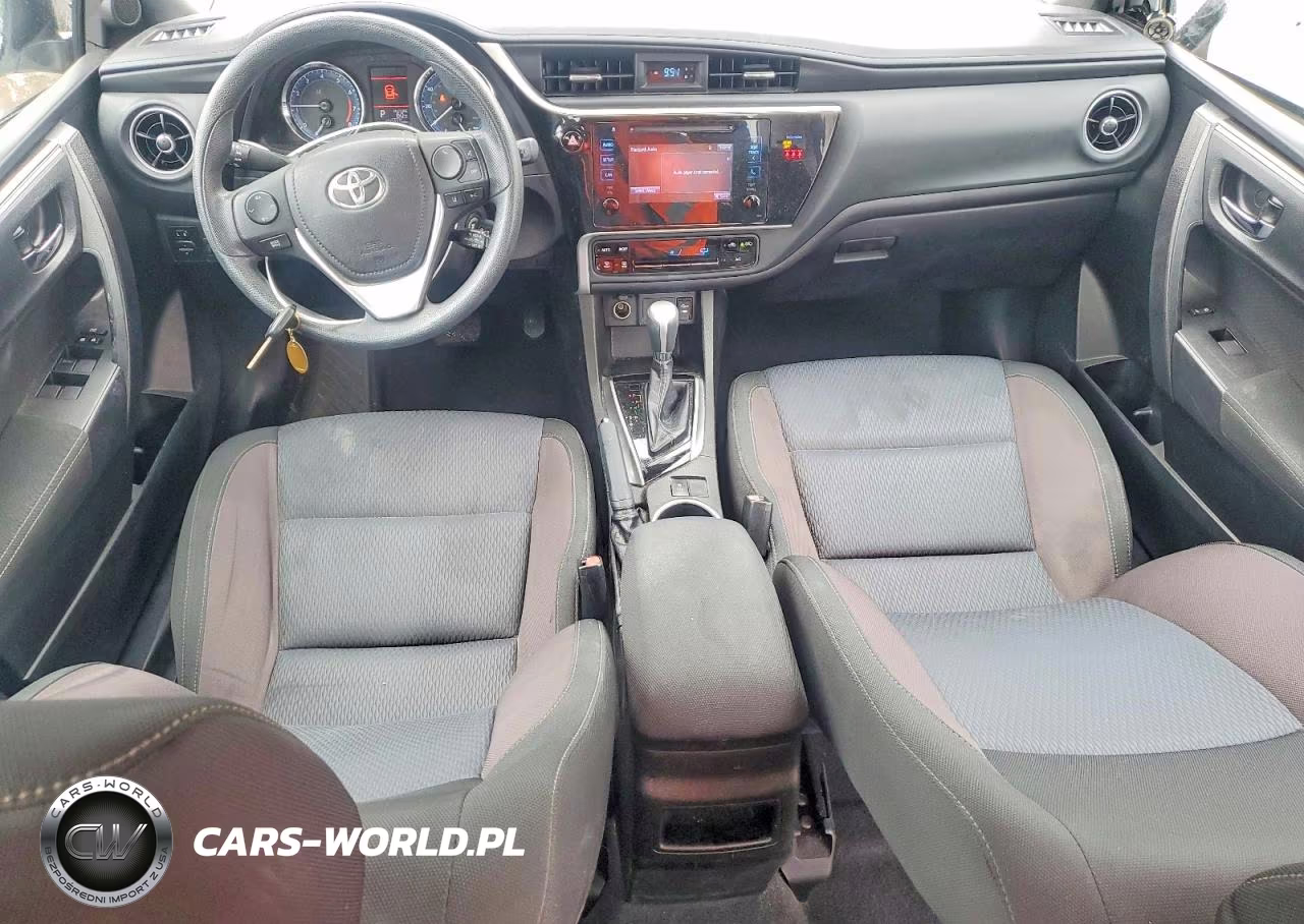 2019 Toyota Corolla Le VIN:5YFBURHE5KP906641 - 8