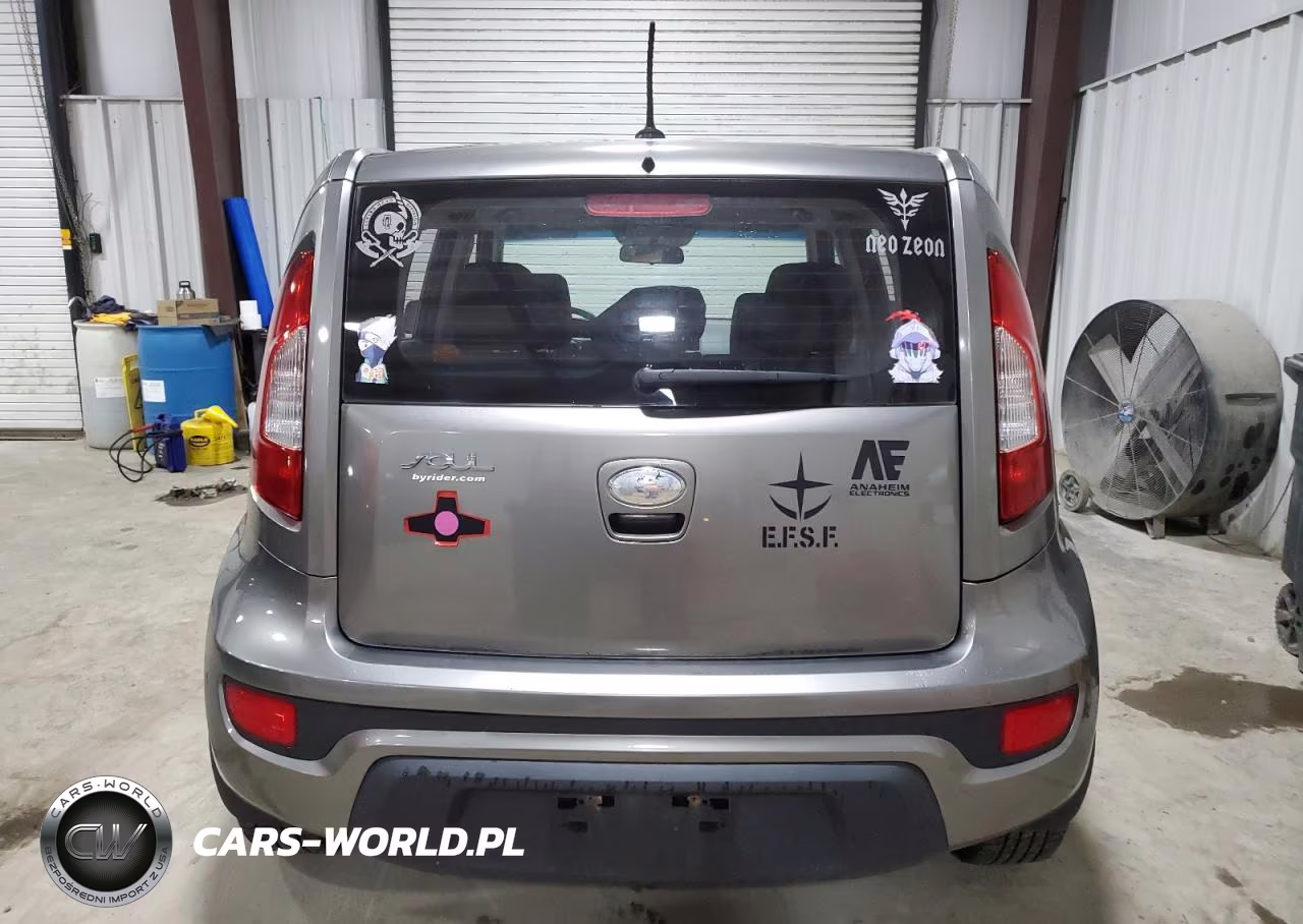 2013 Kia Soul VIN:KNDJT2A52D7633419 - 6