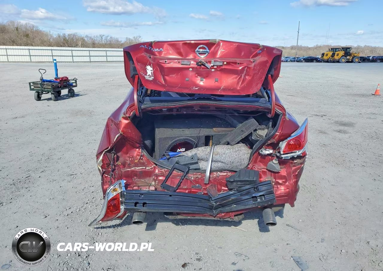 2015 Nissan Altima 2.5 S VIN:1N4AL3AP1FN913540 - 6