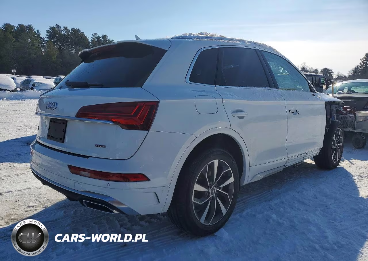 2024 Audi Q5 Premium Plus 45 VIN:WA1EAAFY4R2030183 - 3
