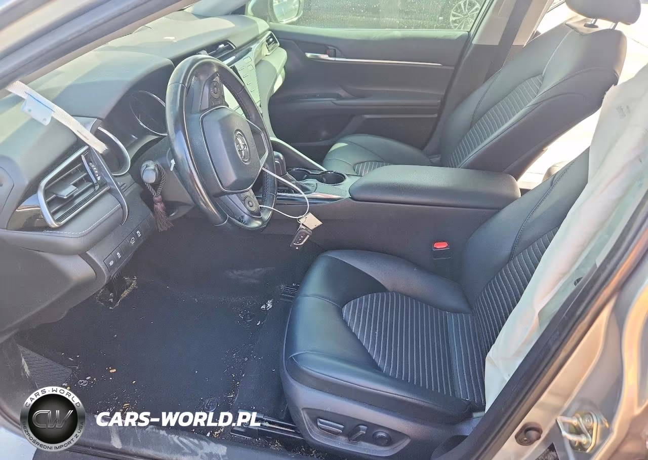 2020 Toyota Camry Se VIN:4T1G11AKXLU886371 - 7