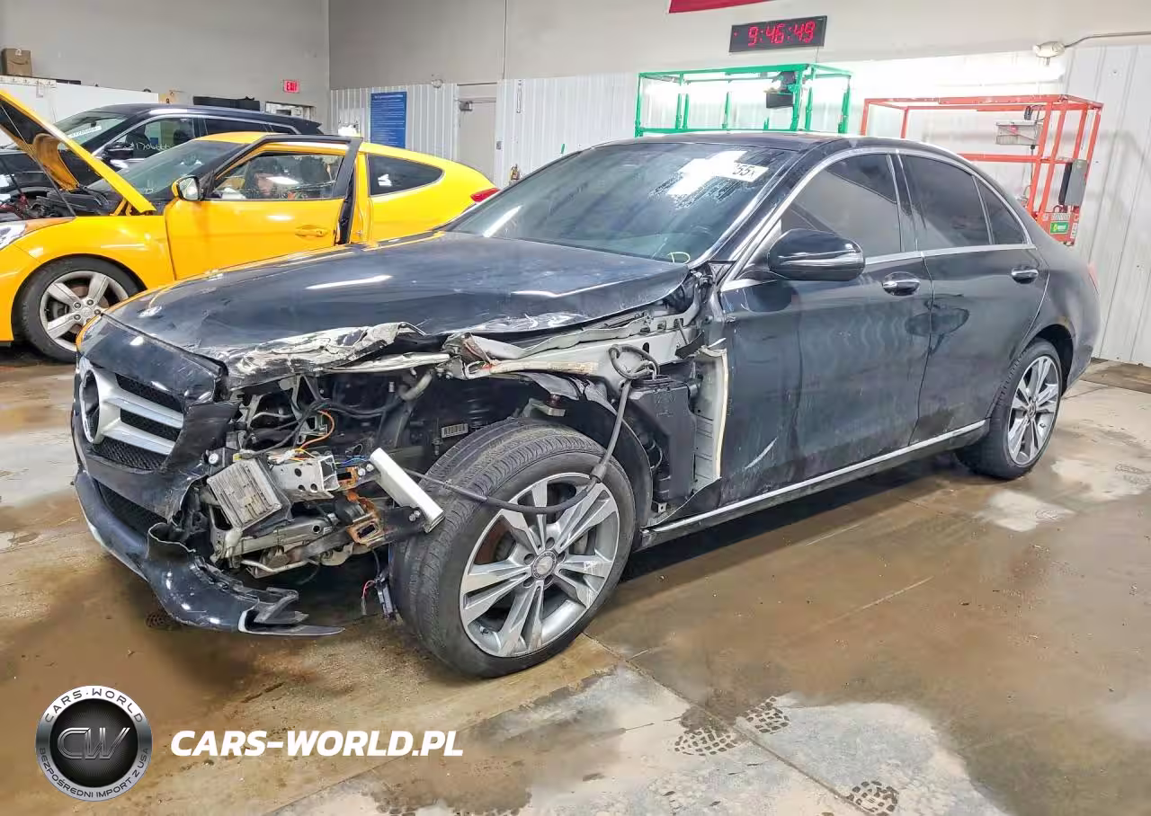 2016 Mercedes-Benz C 300 4Matic