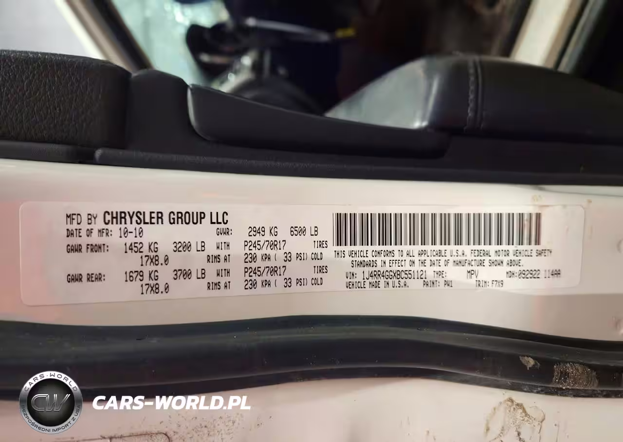 2011 Jeep Grand Cherokee Laredo VIN:1J4RR4GGXBC551121 - 12