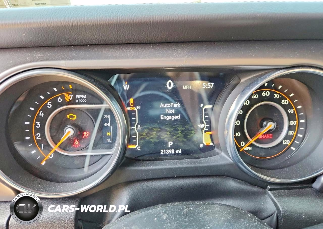 2023 Jeep Gladiator Rubicon VIN:1C6JJTBG0PL568584 - 9