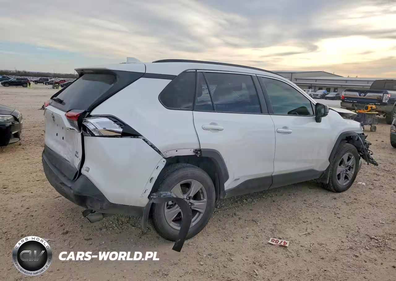 2025 Toyota Rav4 Le VIN:JTMLWRFV1SD593320 - 3