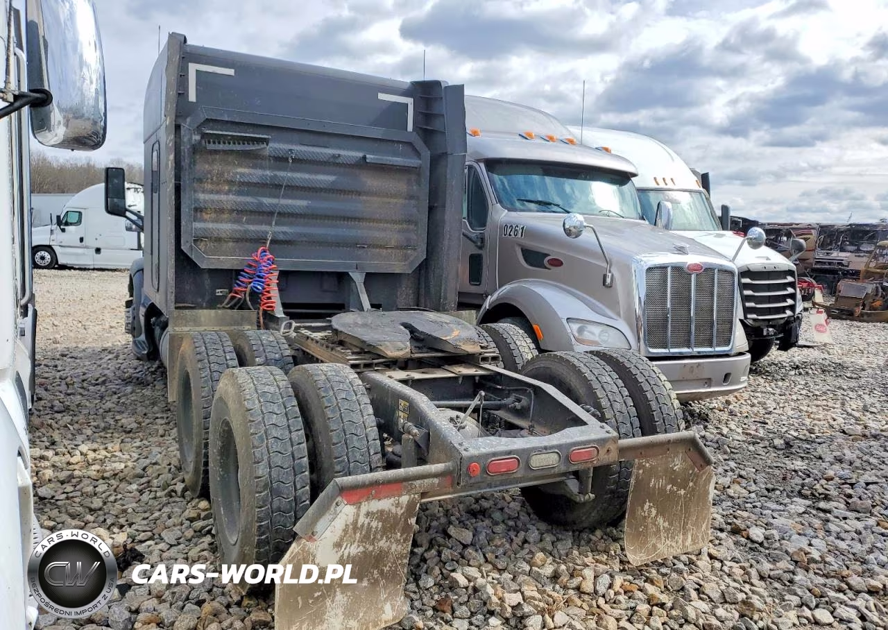 2016 Peterbilt 579 Semi Truck VIN:1XPBD49X0GD281223 - 3