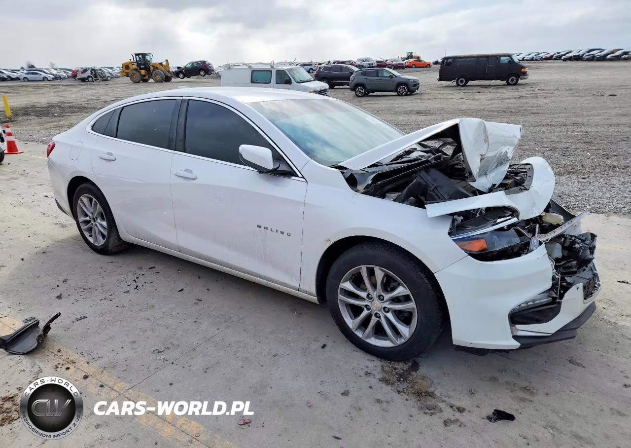 2017 Chevrolet Malibu Lt VIN:1G1ZE5STXHF101075 - 4