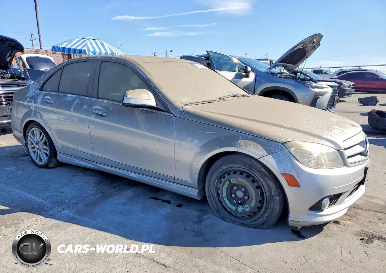 2008 Mercedes-Benz C-Class VIN:WDDGF54X98F032817 - 4