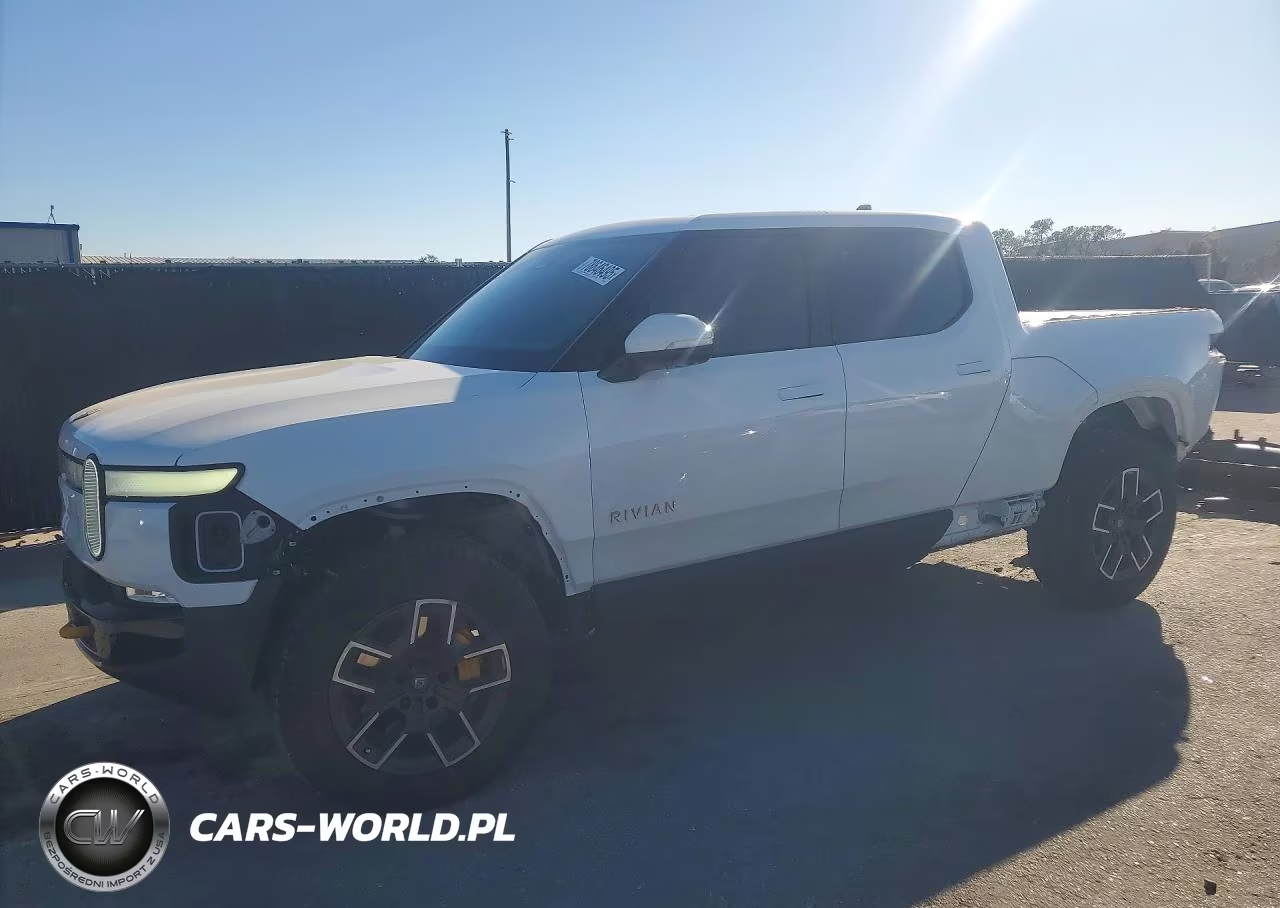 2023 Rivian R1T Adventure