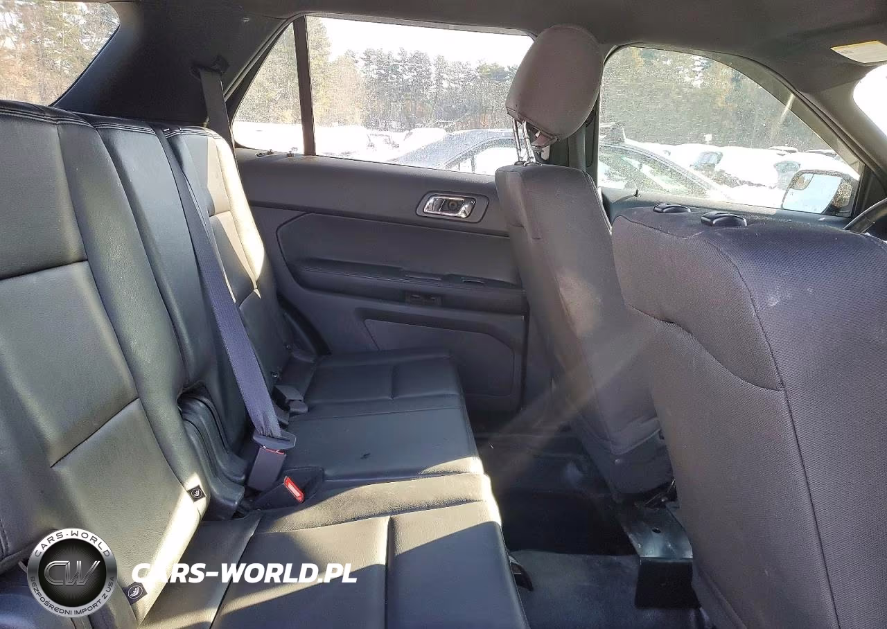 2018 Ford Explorer Police Interceptor VIN:1FM5K8AR6JGB92198 - 11