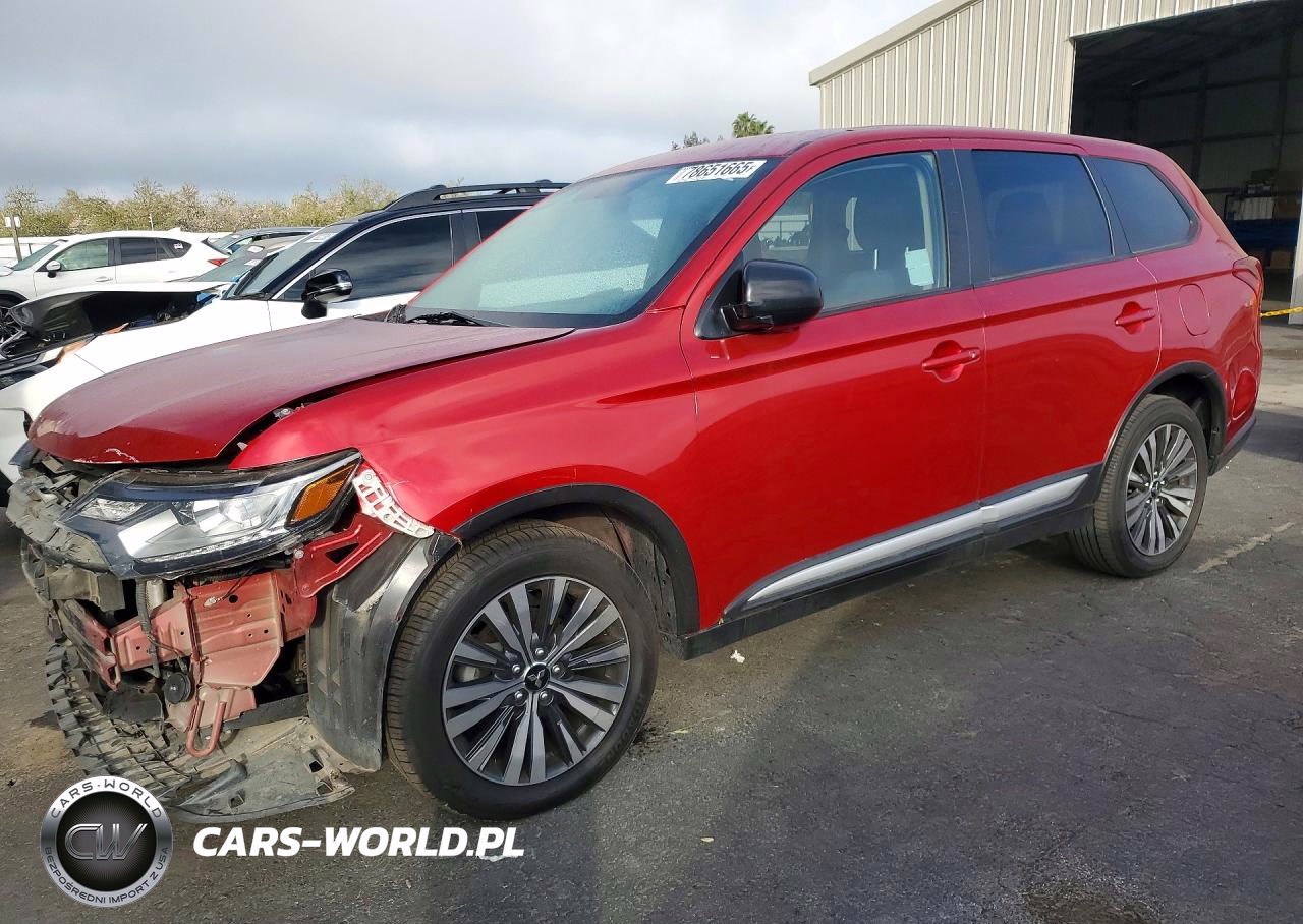 2020 Mitsubishi Outlander Es