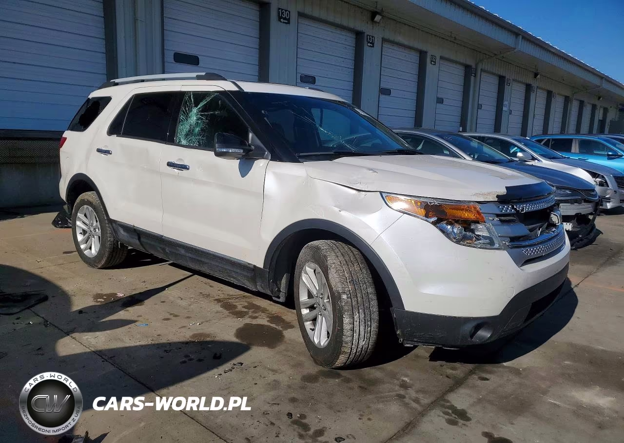2015 Ford Explorer Xlt VIN:1FM5K8D87FGB48320 - 4