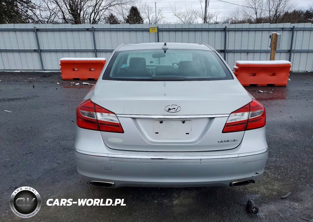 2013 Hyundai Genesis 3.8L VIN:KMHGC4DD6DU225172 - 6
