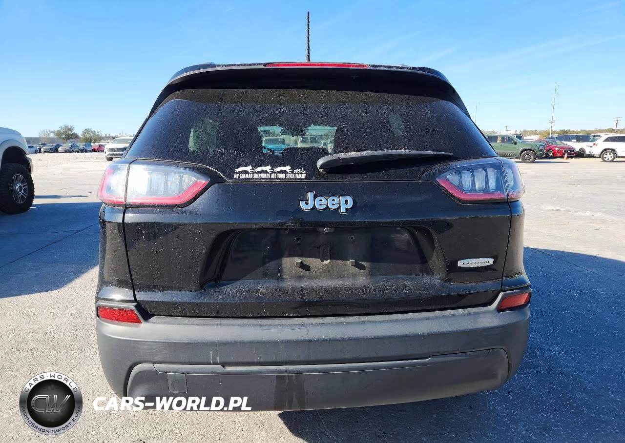 2019 Jeep Cherokee Latitude VIN:1C4PJLCB9KD331987 - 6