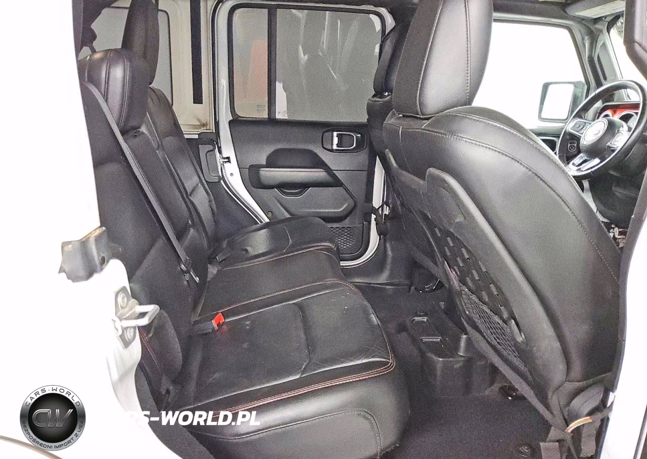 2018 Jeep Wrangler Unlimited Rubicon VIN:1C4HJXFN6JW241345 - 10