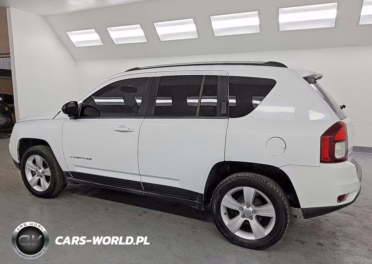 2016 Jeep Compass Sport VIN:1C4NJCBA7GD641773 - 2