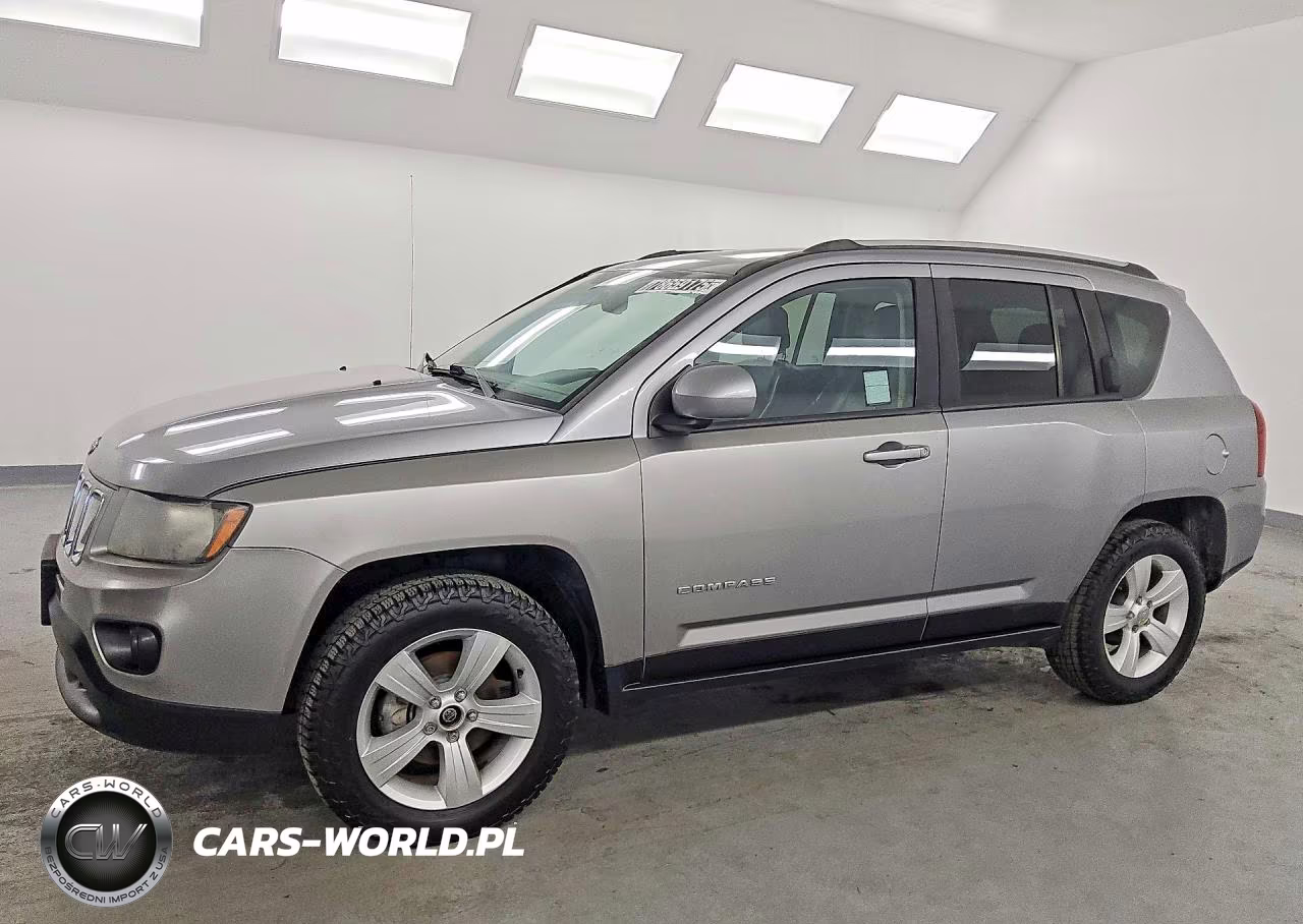 2016 Jeep Compass Latitude – zdjęcie 1 z 14