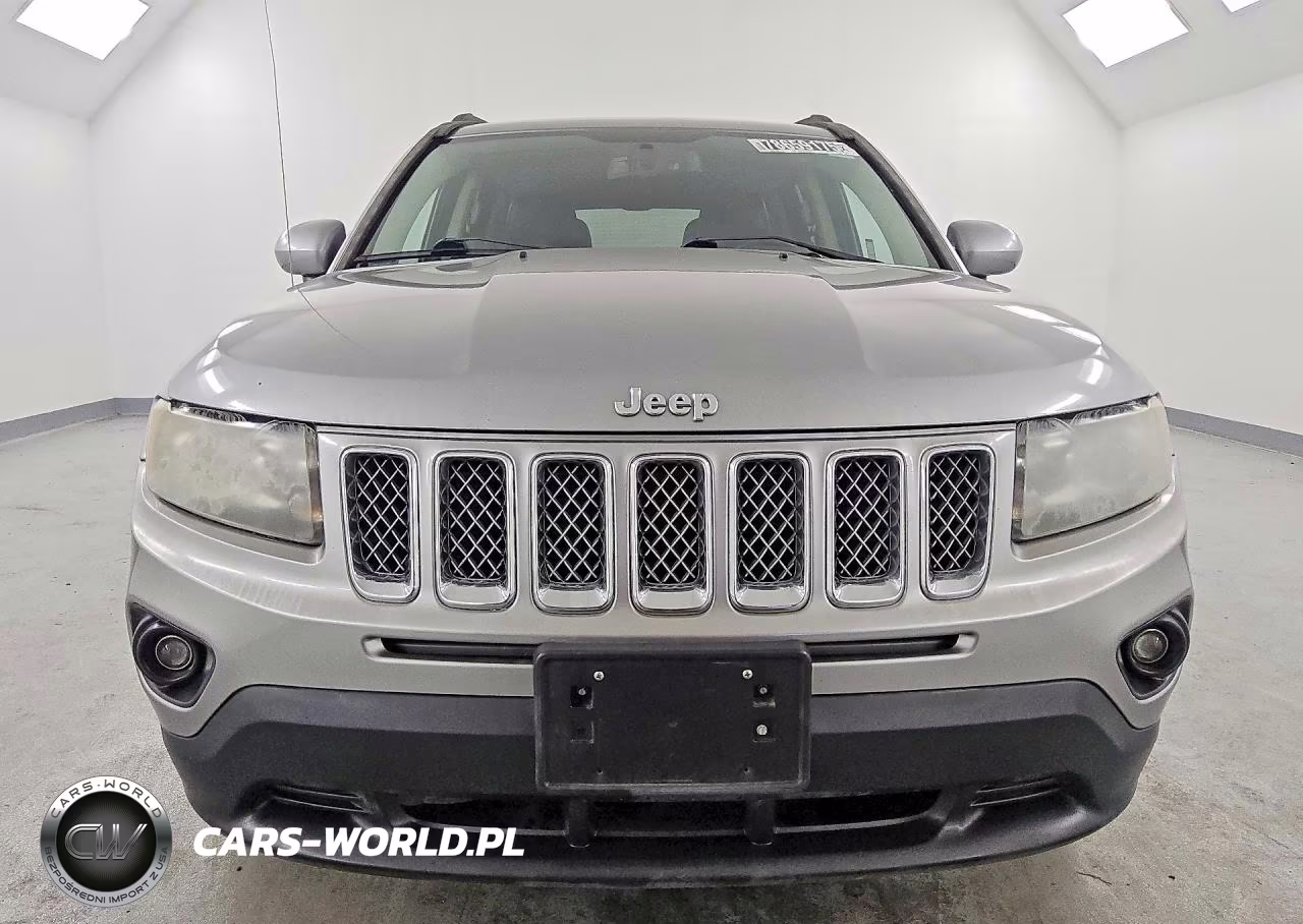 2016 Jeep Compass Latitude VIN:1C4NJDEB0GD617065 - 5