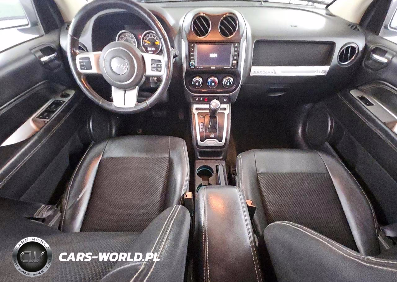 2016 Jeep Compass Latitude VIN:1C4NJDEB0GD617065 - 8
