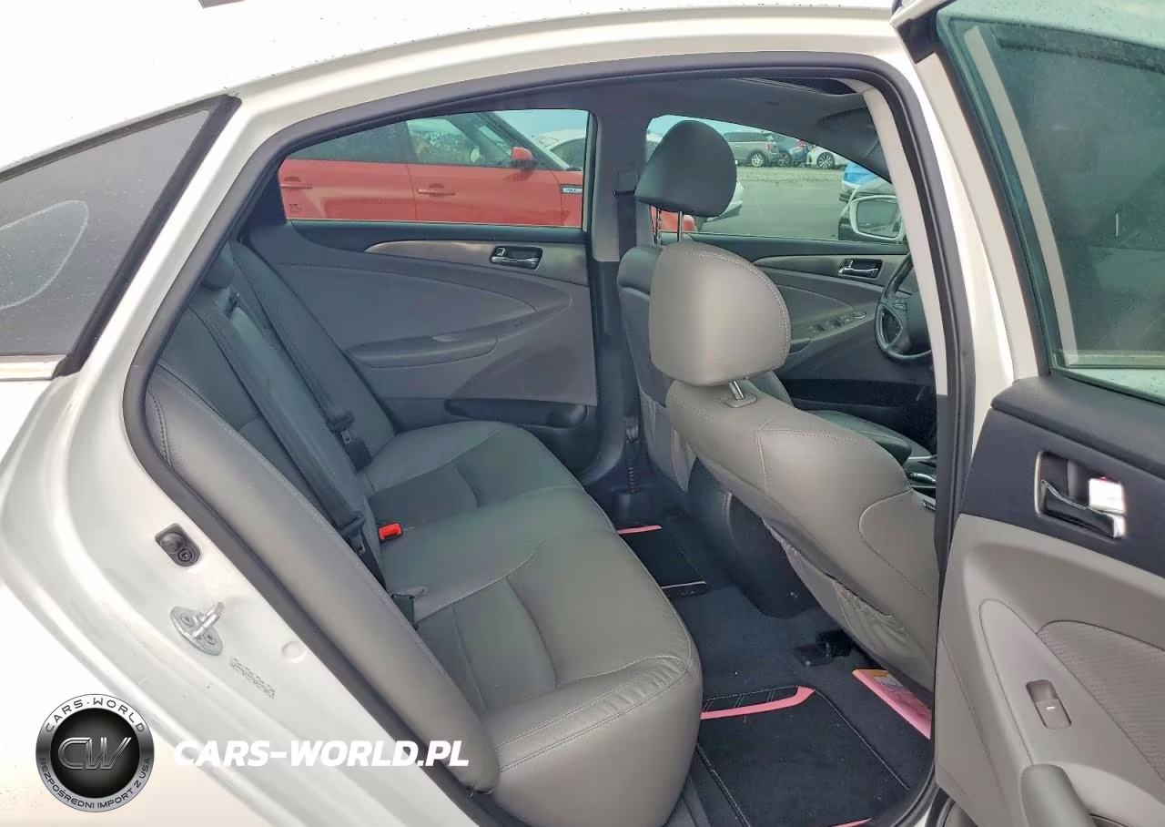 2014 Hyundai Sonata Hybrid VIN:KMHEC4A45EA112442 - 10