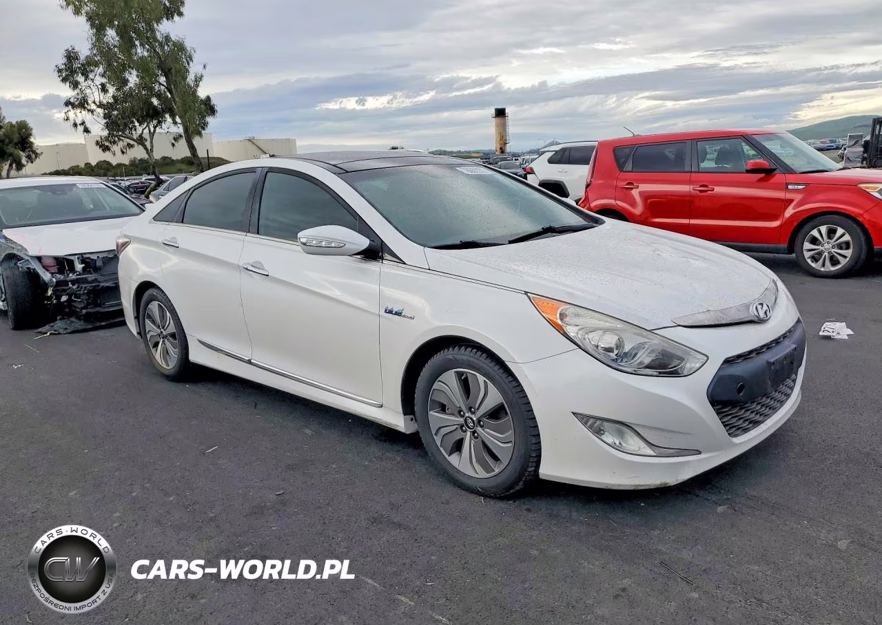 2014 Hyundai Sonata Hybrid VIN:KMHEC4A45EA112442 - 4