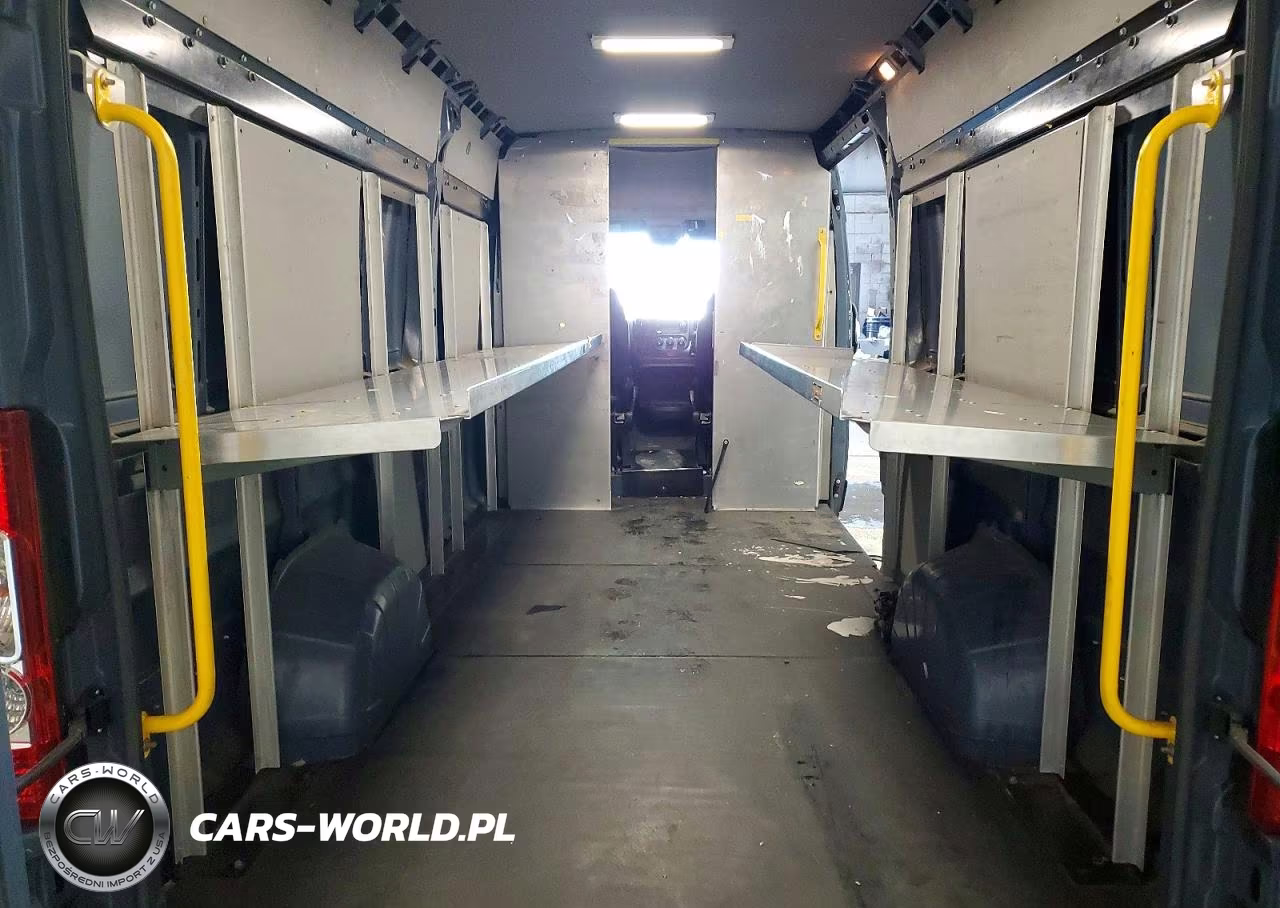 2019 Ram Promaster 3500 Delivery Van VIN:3C6URVJGXKE551991 - 10