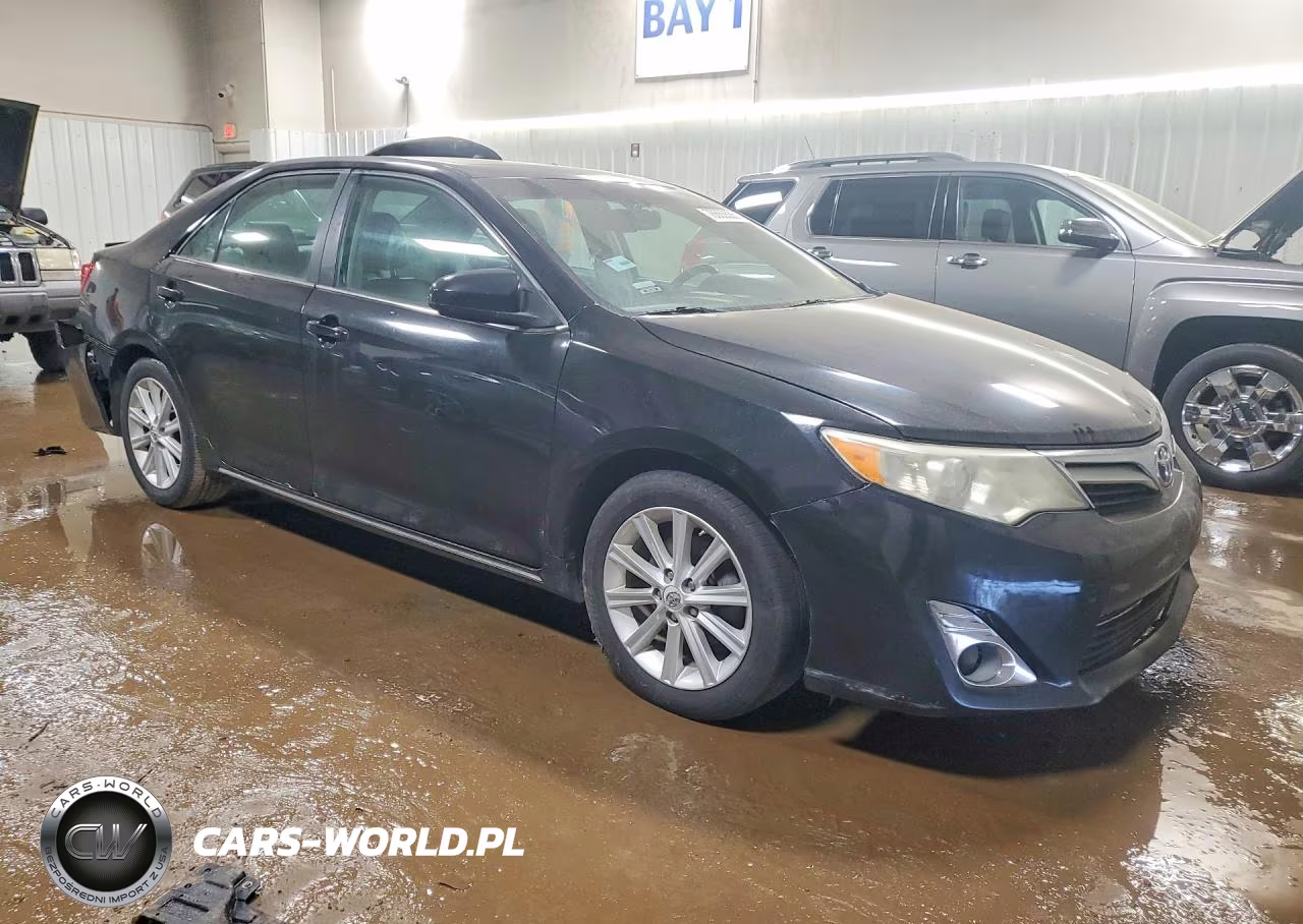 2013 Toyota Camry Hybrid Xle VIN:4T1BD1FK6DU093130 - 4