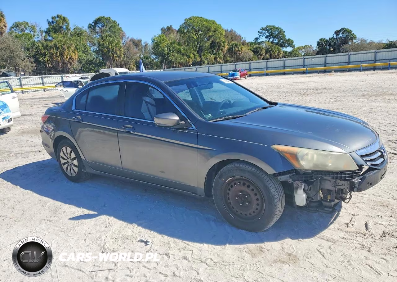 2012 Honda Accord Lx VIN:1HGCP2F31CA005584 - 4