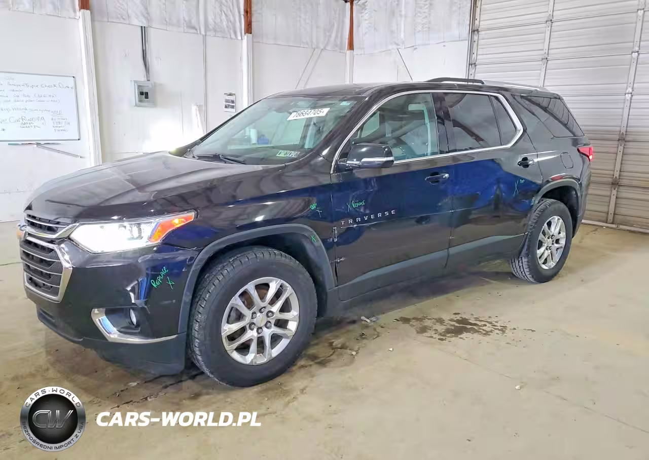 2018 Chevrolet Traverse Lt