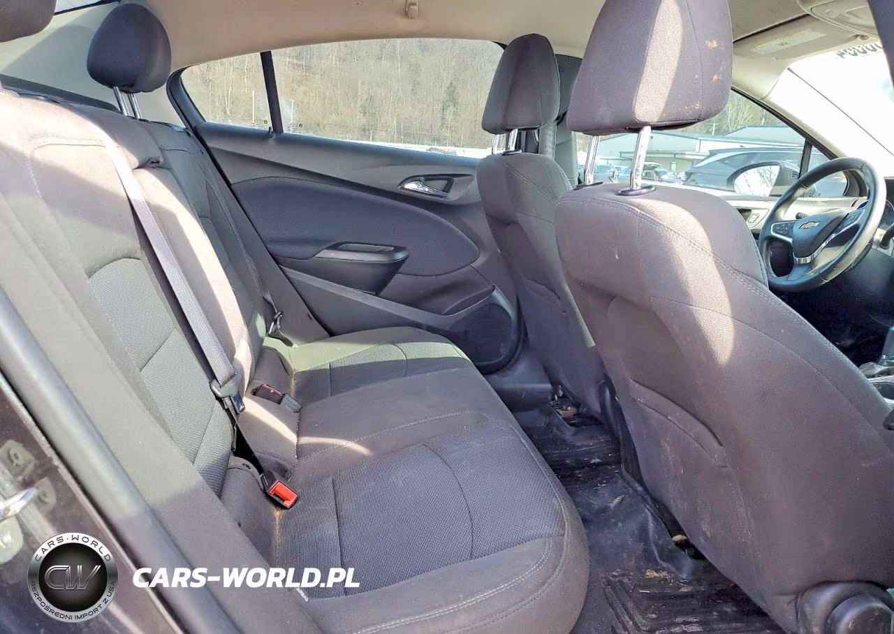 2016 Chevrolet Cruze Lt VIN:1G1BE5SMXG7240349 - 10