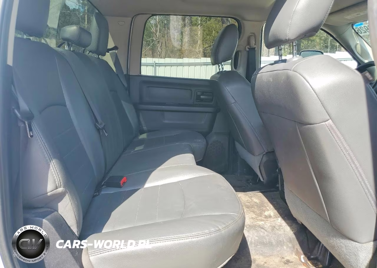 2018 Ram 2500 St VIN:3C6TR5HT1JG409272 - 10
