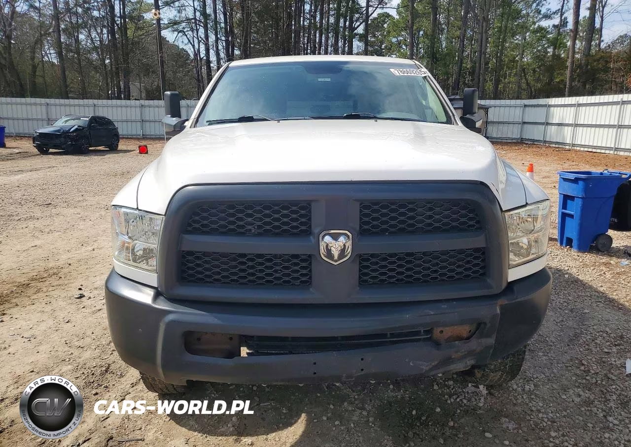 2018 Ram 2500 St VIN:3C6TR5HT1JG409272 - 5