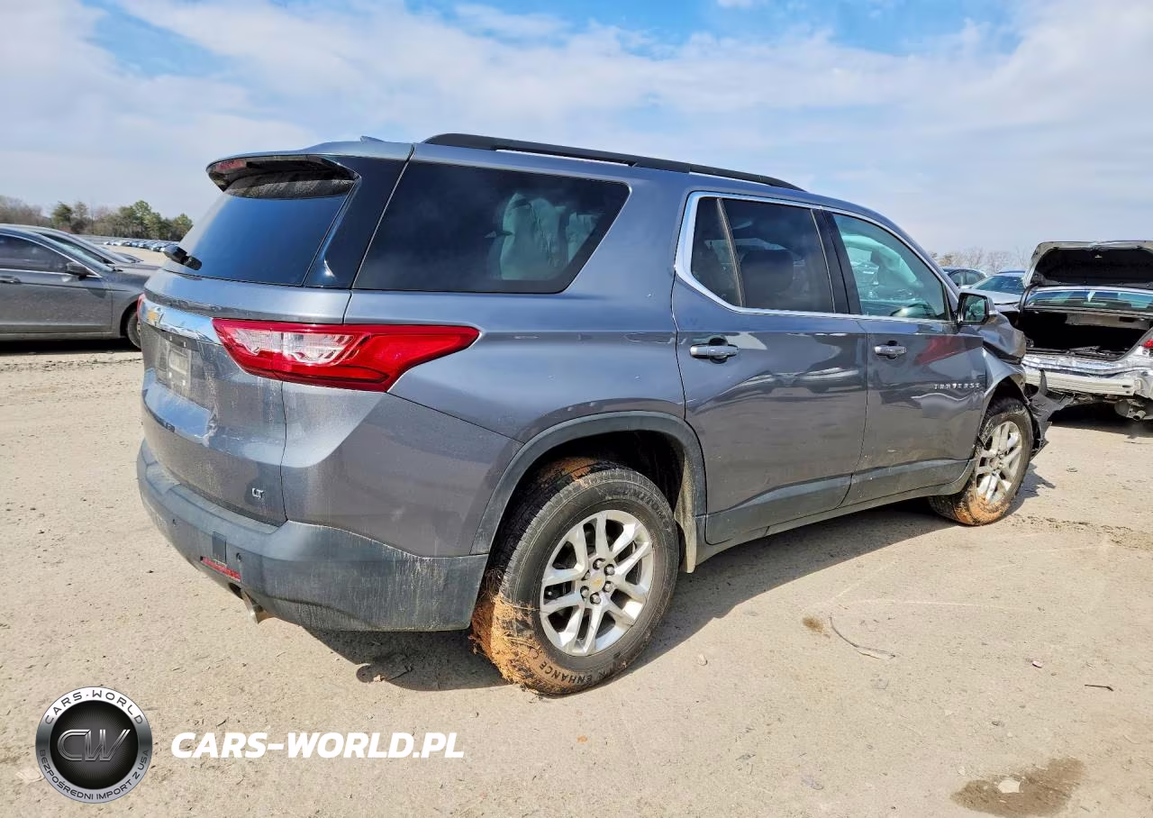 2019 Chevrolet Traverse Lt VIN:1GNEVHKW9KJ313477 - 3