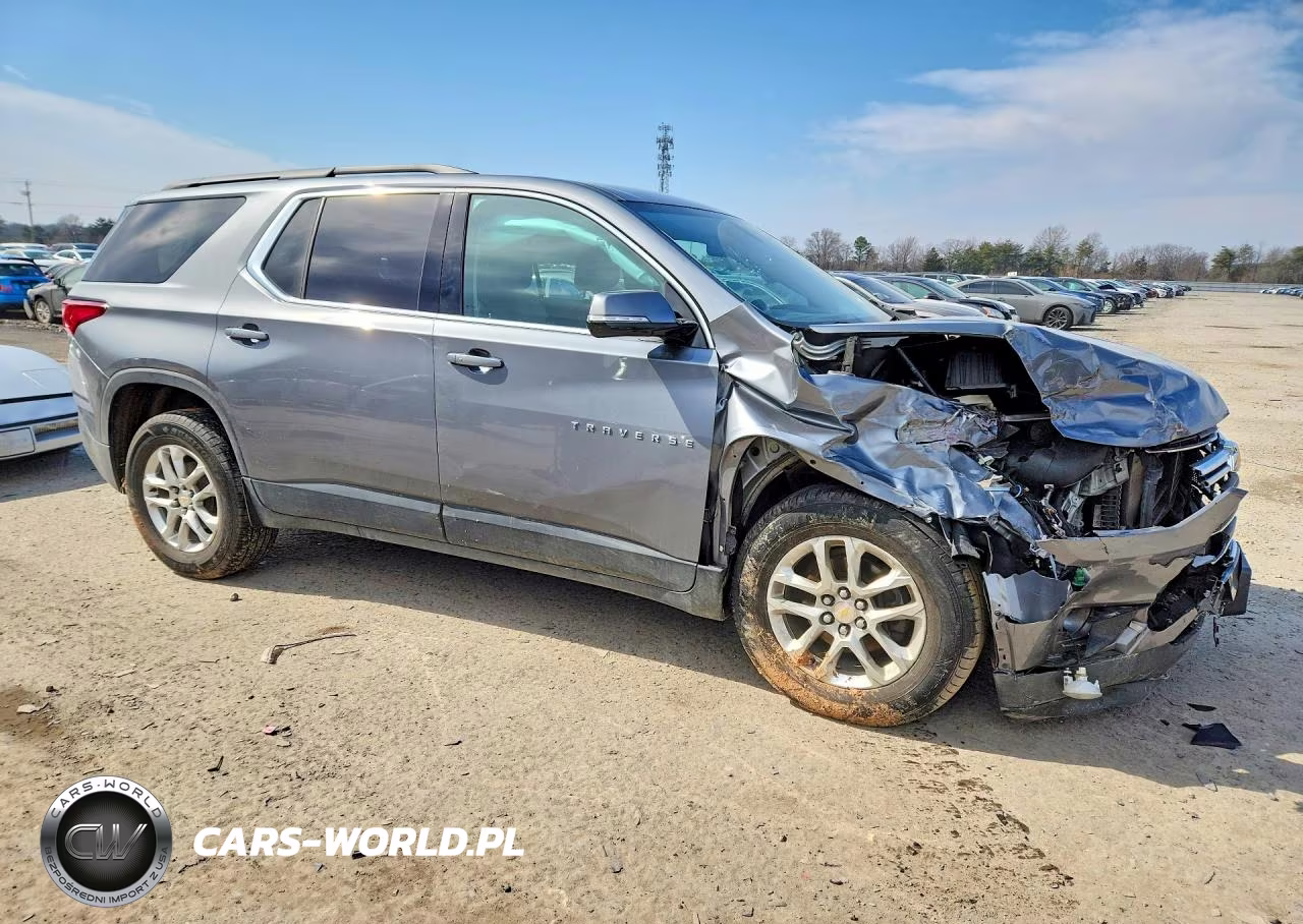 2019 Chevrolet Traverse Lt VIN:1GNEVHKW9KJ313477 - 4