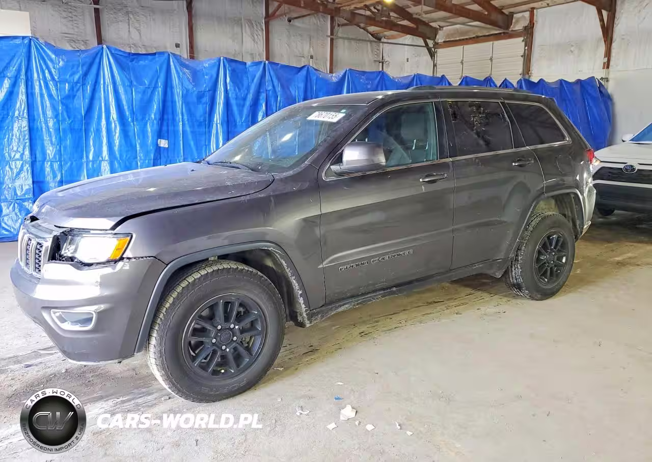 2020 Jeep Grand Cherokee Laredo