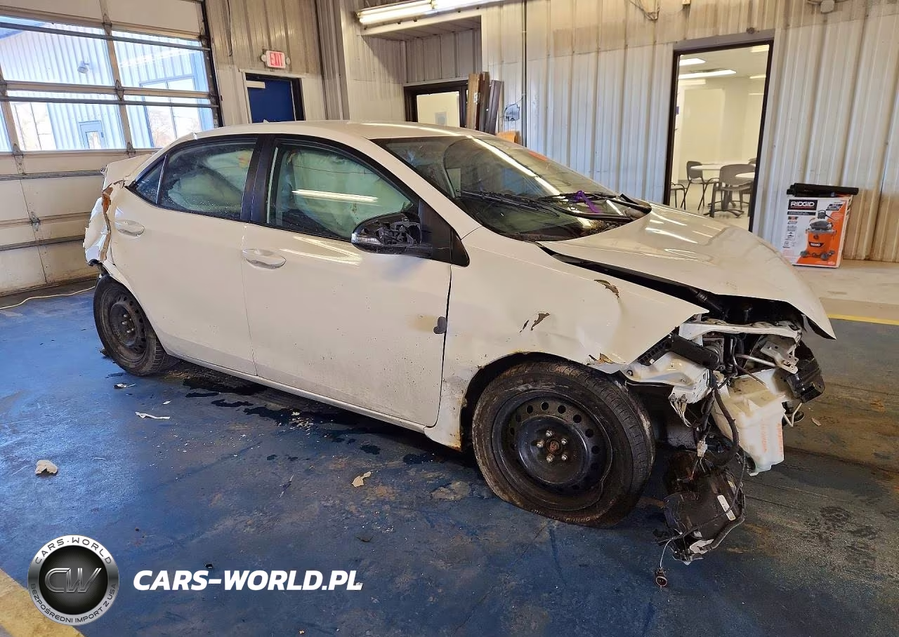 2016 Toyota Corolla L VIN:2T1BURHE1GC647010 - 4