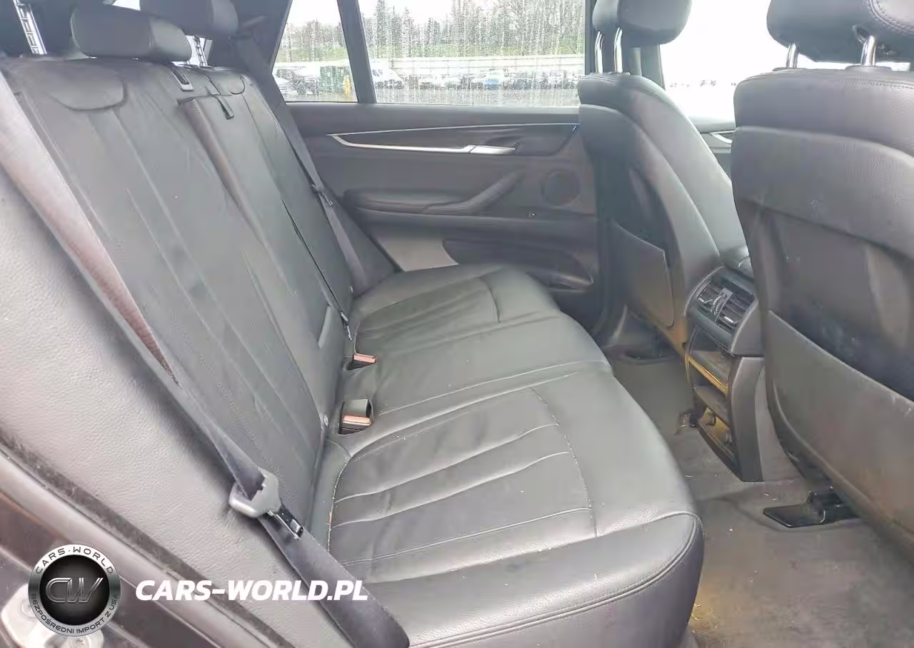 2017 BMW X5 xDrive35I VIN:5UXKR0C58H0V66889 - 10