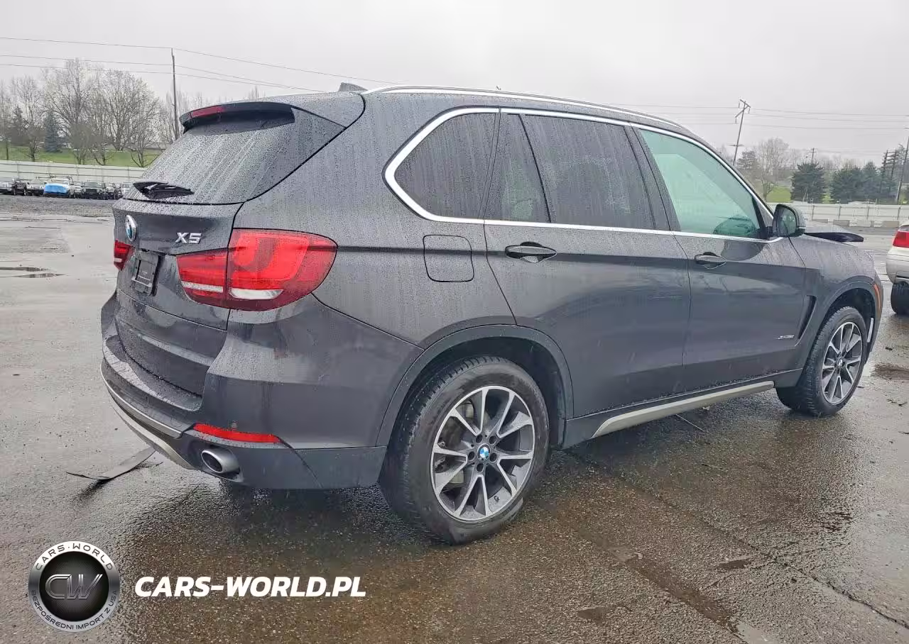 2017 BMW X5 xDrive35I VIN:5UXKR0C58H0V66889 - 3