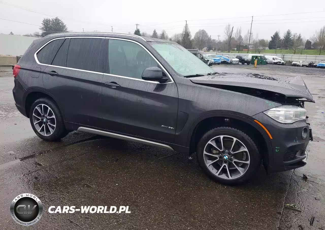 2017 BMW X5 xDrive35I VIN:5UXKR0C58H0V66889 - 4