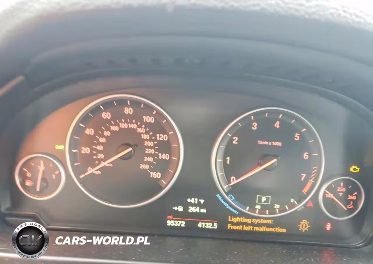 2017 BMW X5 xDrive35I VIN:5UXKR0C58H0V66889 - 9
