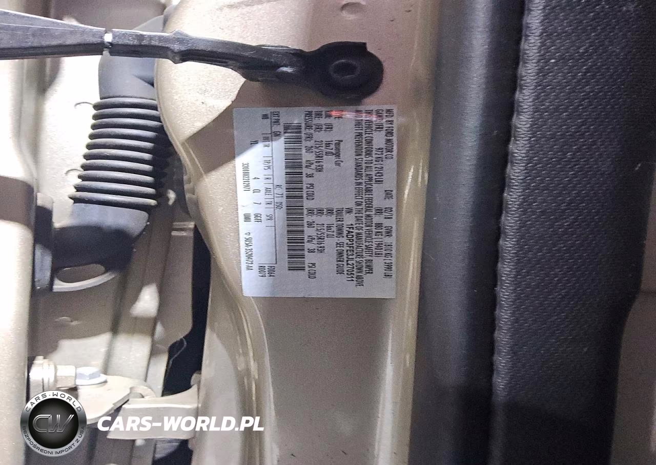 2018 Ford Focus Se VIN:1FADP3FE3JL270511 - 12