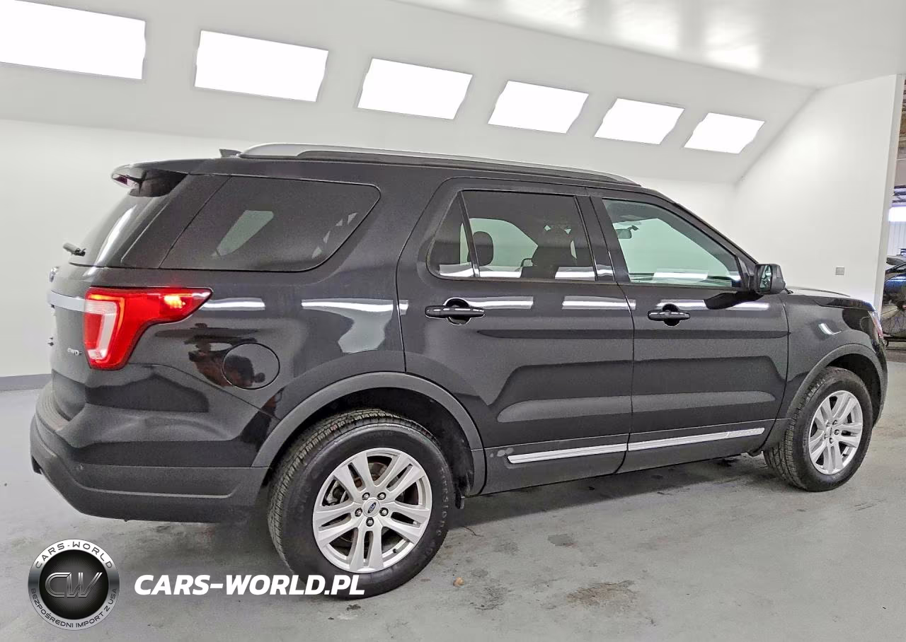 2019 Ford Explorer Xlt VIN:1FM5K8D81KGB25190 - 3