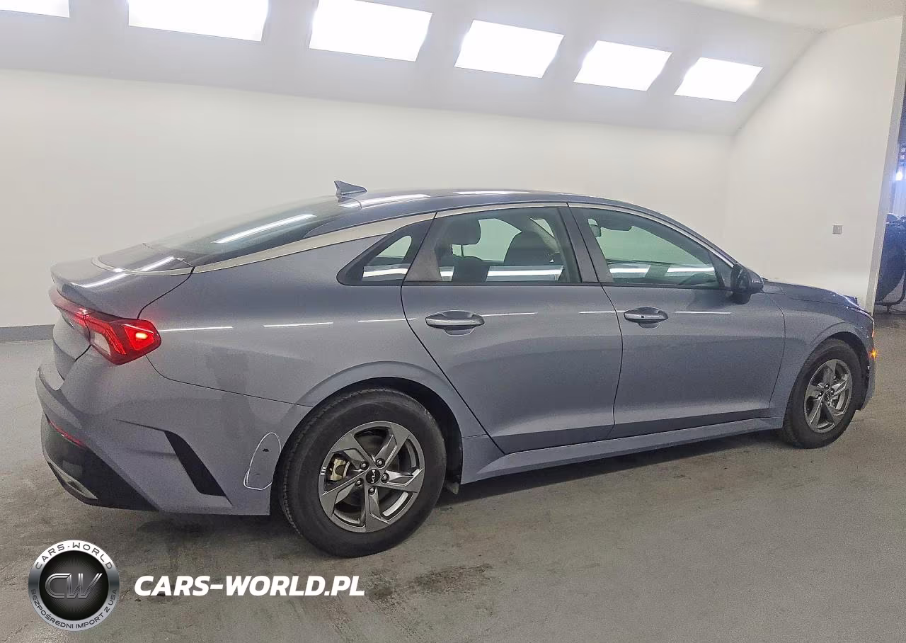 2023 Kia K5 Lxs VIN:5XXG14J24PG196326 - 3