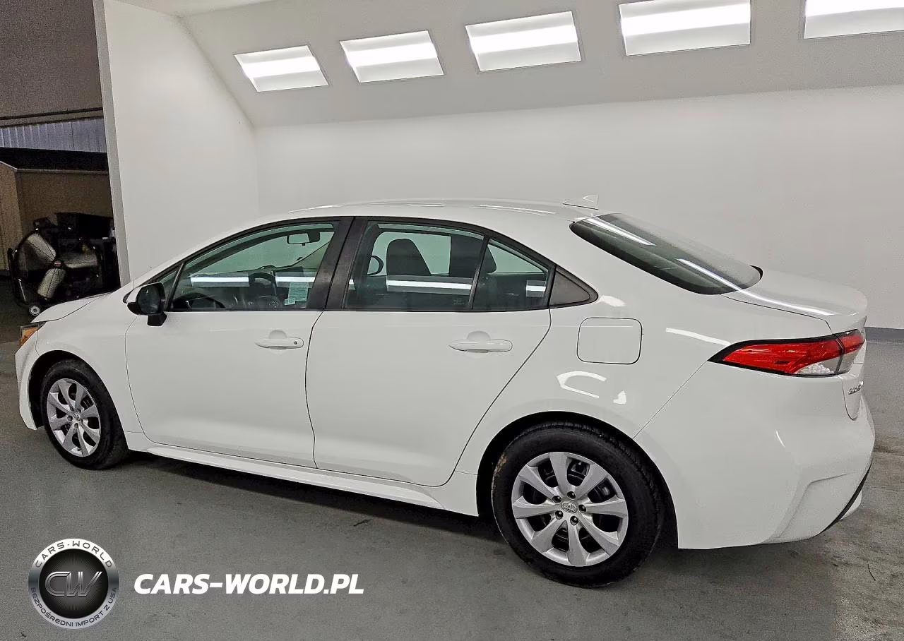 2021 Toyota Corolla Le VIN:5YFEPMAE2MP255893 - 2