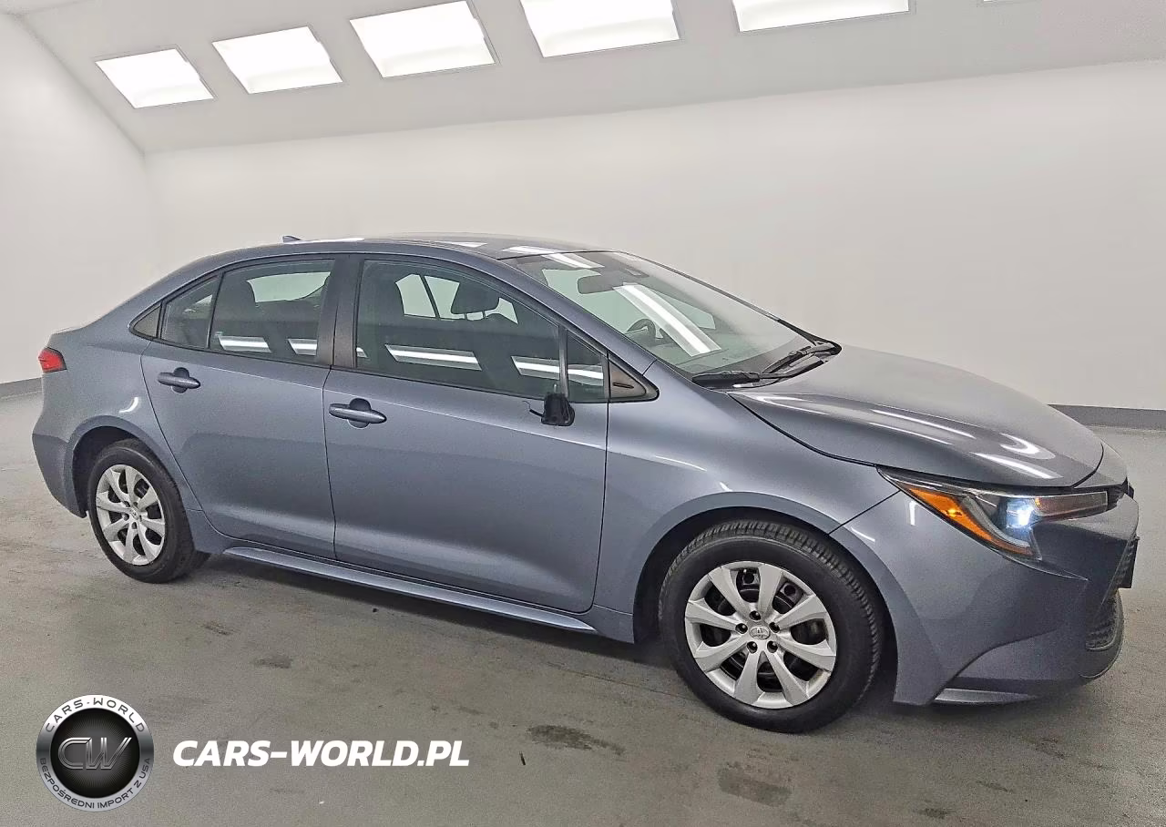 2022 Toyota Corolla Le VIN:5YFEPMAEXNP276184 - 4