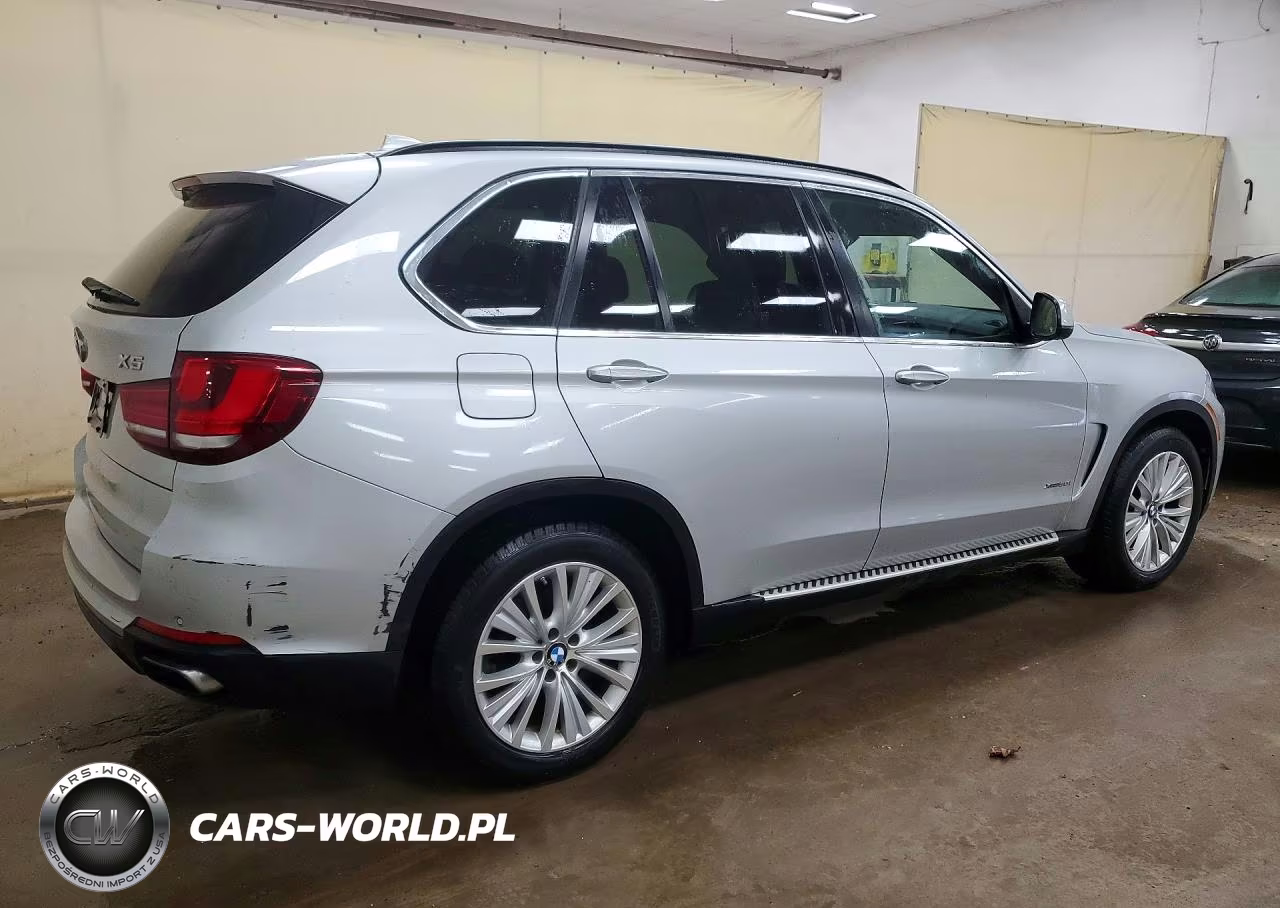 2014 BMW X5 xDrive50I VIN:5UXKR6C54E0J73728 - 3
