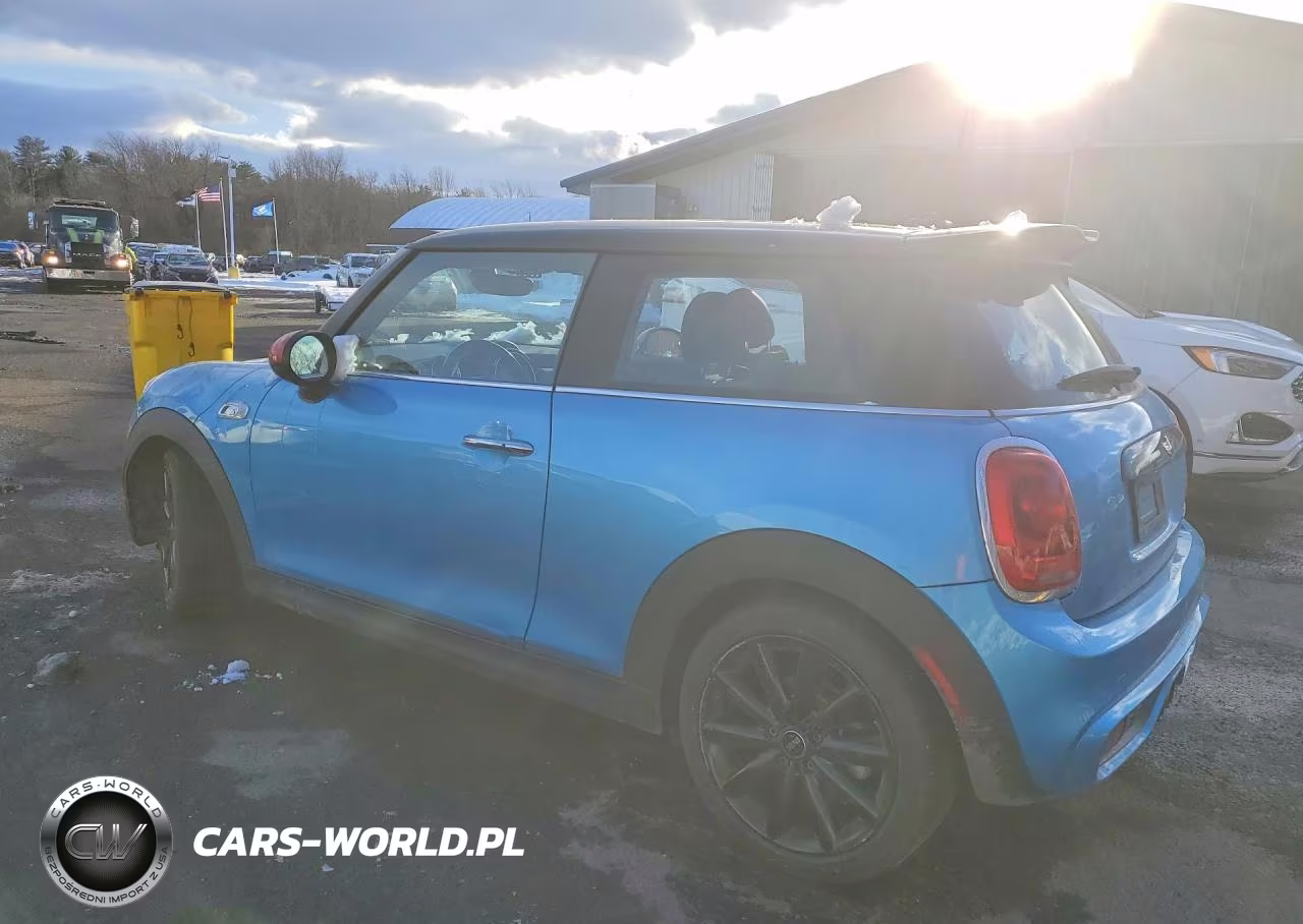 2018 Mini Cooper S VIN:WMWXP7C58J2A47017 - 2