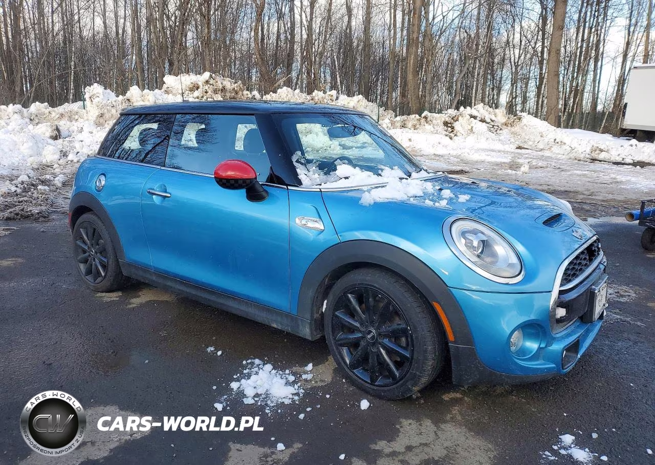2018 Mini Cooper S VIN:WMWXP7C58J2A47017 - 4