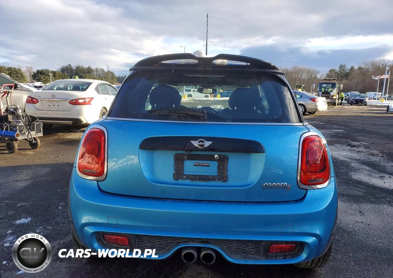 2018 Mini Cooper S VIN:WMWXP7C58J2A47017 - 6