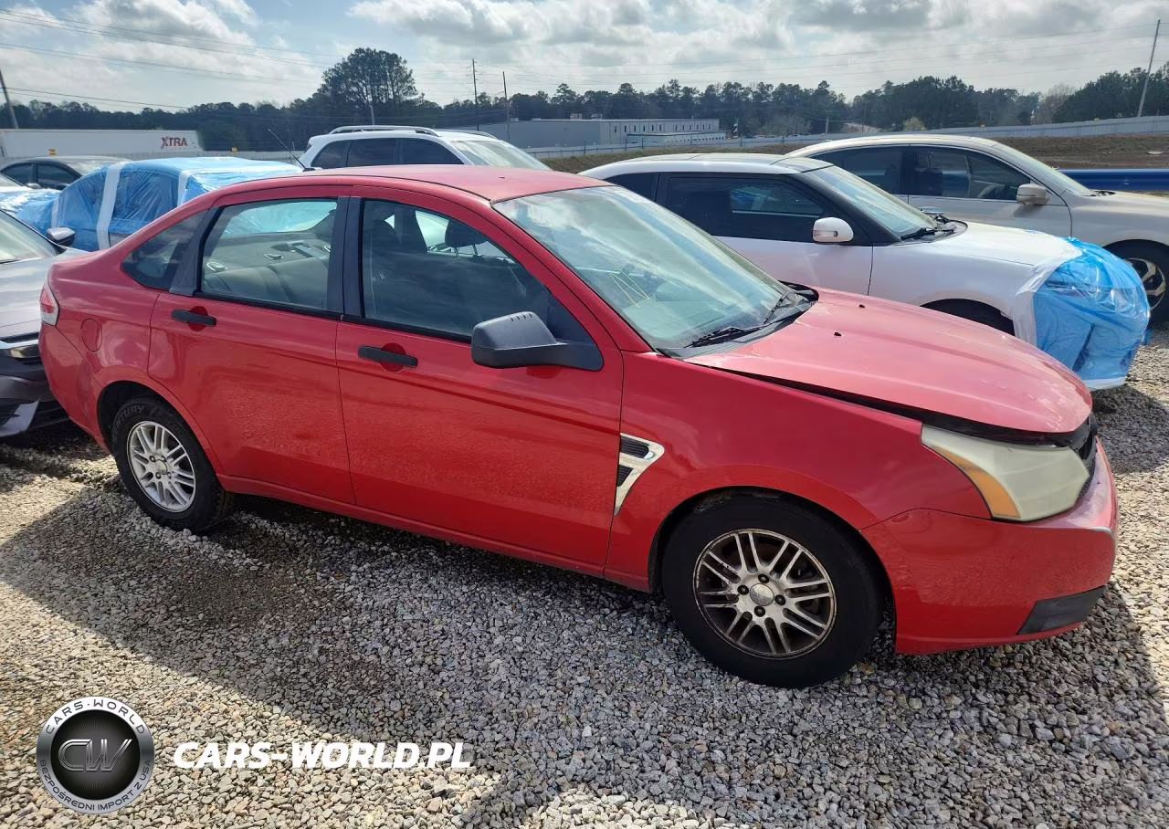 2008 Ford Focus Se VIN:1FAHP35NX8W245259 - 4